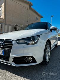 Audi A1 1.6 TDI Automatica STronic - Neopatentati