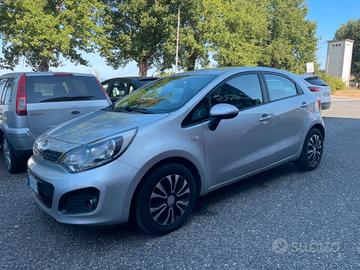 Kia Rio 1.1 CRDi WGT 5p. LX