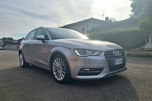Audi A3 SPB 1.6 TDI ultra Attraction