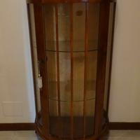 Vetrina Semicerchio  piedi mossi primi 900