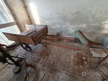 Carretto o calessino antico per asino