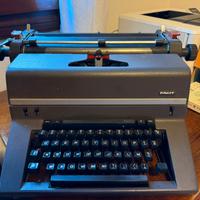 Macchina da scrivere Facit