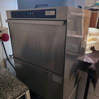 Lavastoviglie ristorante