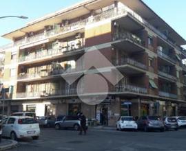 NEGOZIO A ROMA