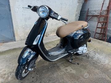 Piaggio Vespa 50 Primavera - 2017