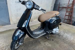 Piaggio Vespa 50 Primavera - 2017