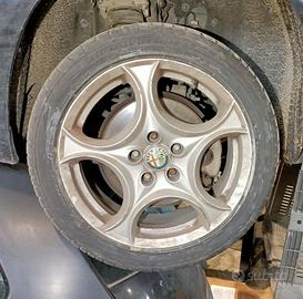 4 CERCHI IN LEGA ALFA ROMEO Spider 1° Serie 939A3