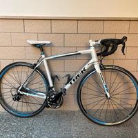 Bici da strada TREK