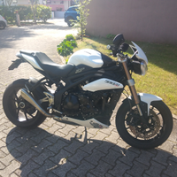 Triumph 1050