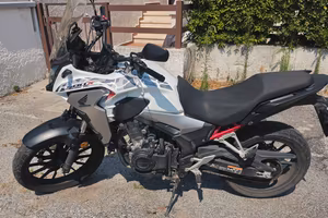 Honda CB500X -  soli 11.000 KM  