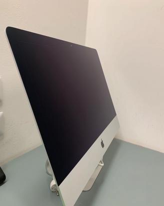 iMac 21,5