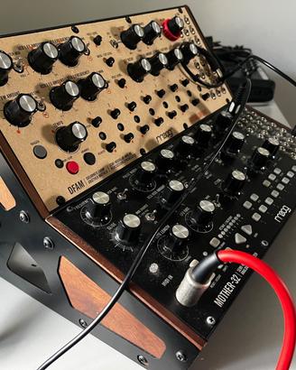 Semimodulari moog