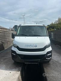 Iveco Daily doppia cabina cassone fisso monoruota