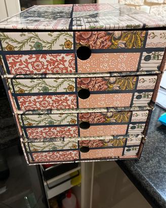 Cassettiera