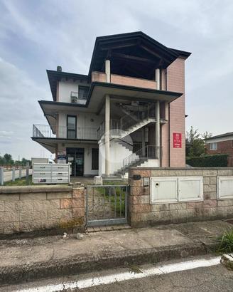 UFFICIO A SAN GIORGIO BIGARELLO