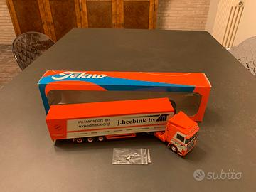 Modellino camion Tekno