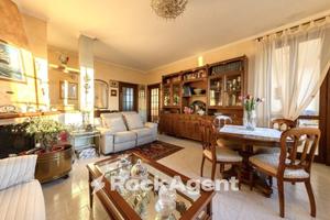 AMPIO TRILOCALE CON CUCINA ABITABILE E TERRAZZO