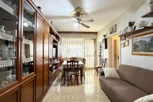 2 LOCALI A VENARIA REALE