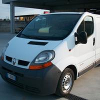 RENAULT TRAFIC dci 100 del 2005