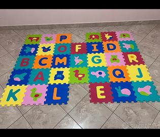 Tappeto a puzzle di gomma