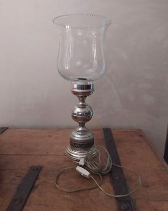 Lampada da tavolo