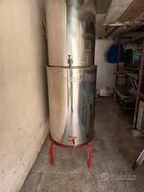 n. 2 fusti acciaio inox da 200 litri cadauno 