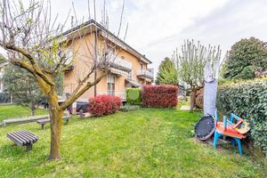 4 LOCALI A LAINATE