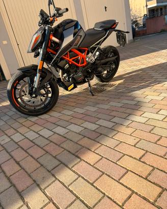 Ktm duke 125 2021