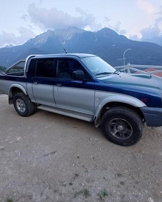 Mitsubishi  l200