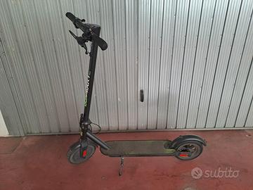 monopattino elettrico