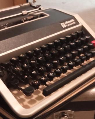 Macchina da scrivere Olivetti Lettera DL
