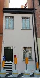 Privato casa indipendente