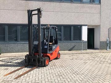 CARRELLO ELEVATORE LINDE H 18 D