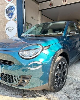 Fiat 600 MY 26 HYBRID 1.2 110cv DCT MHEV La Prima