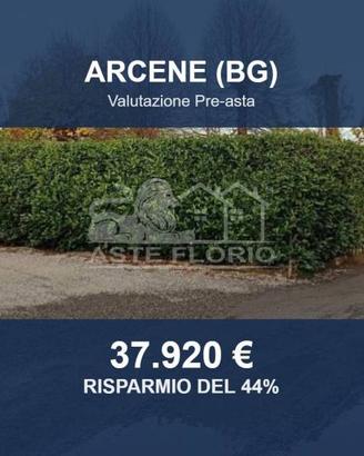 Immobile in asta di 757 m² a Arcene