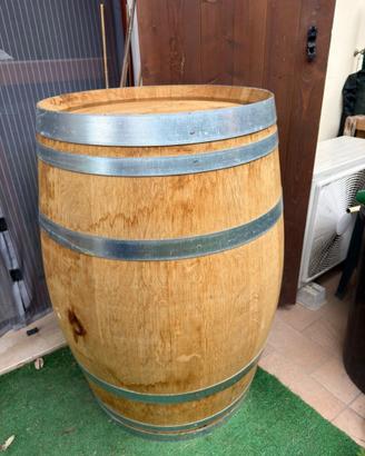 Barrique in legno rovere francese della Borgogna
