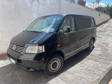 Auto funebre furgone Volkswagen Transporter