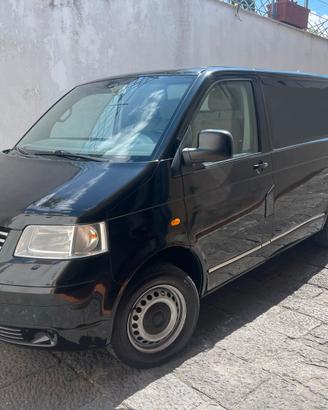 Auto funebre furgone Volkswagen Transporter