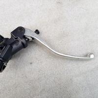 POMPA FRENO ORIGINALE YAMAHA R1 2004 al 2008