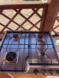 Fornello a gas 4 fuochi Ariston