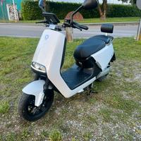 Yadea g5s Moto elettrica 125