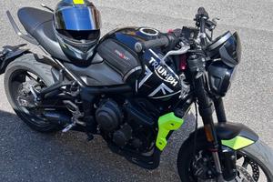 Triumph trident 660