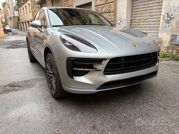 Porsche Macan Full Optional Ufficiale