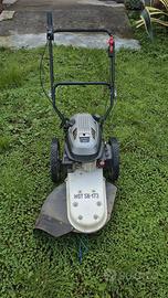 decespugliatore a ruote non trazionato