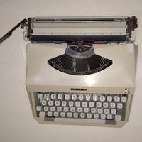Macchina da scrivere anni 50/70 mod. Antares Capri
