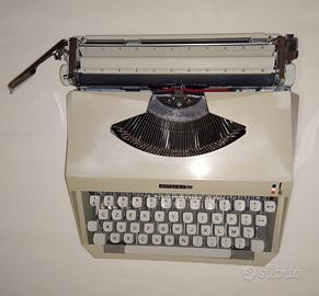 Macchina da scrivere anni 50/70 mod. Antares Capri