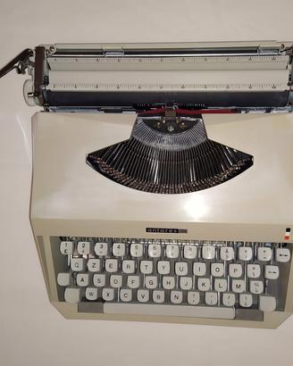 Macchina da scrivere anni 50/70 mod. Antares Capri