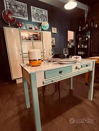 Tavolo anni 50  della nonna artigianale marmo