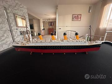 LEGO Titanic 10294 – Completo, già montato, perfet