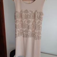 vestito elegante con inserti in pizzo 